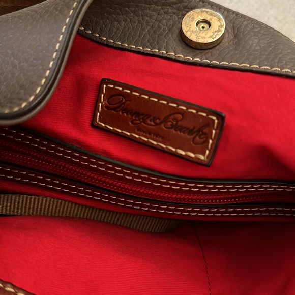 Dooney & Bourke pocketbook - Picture 7 of 7